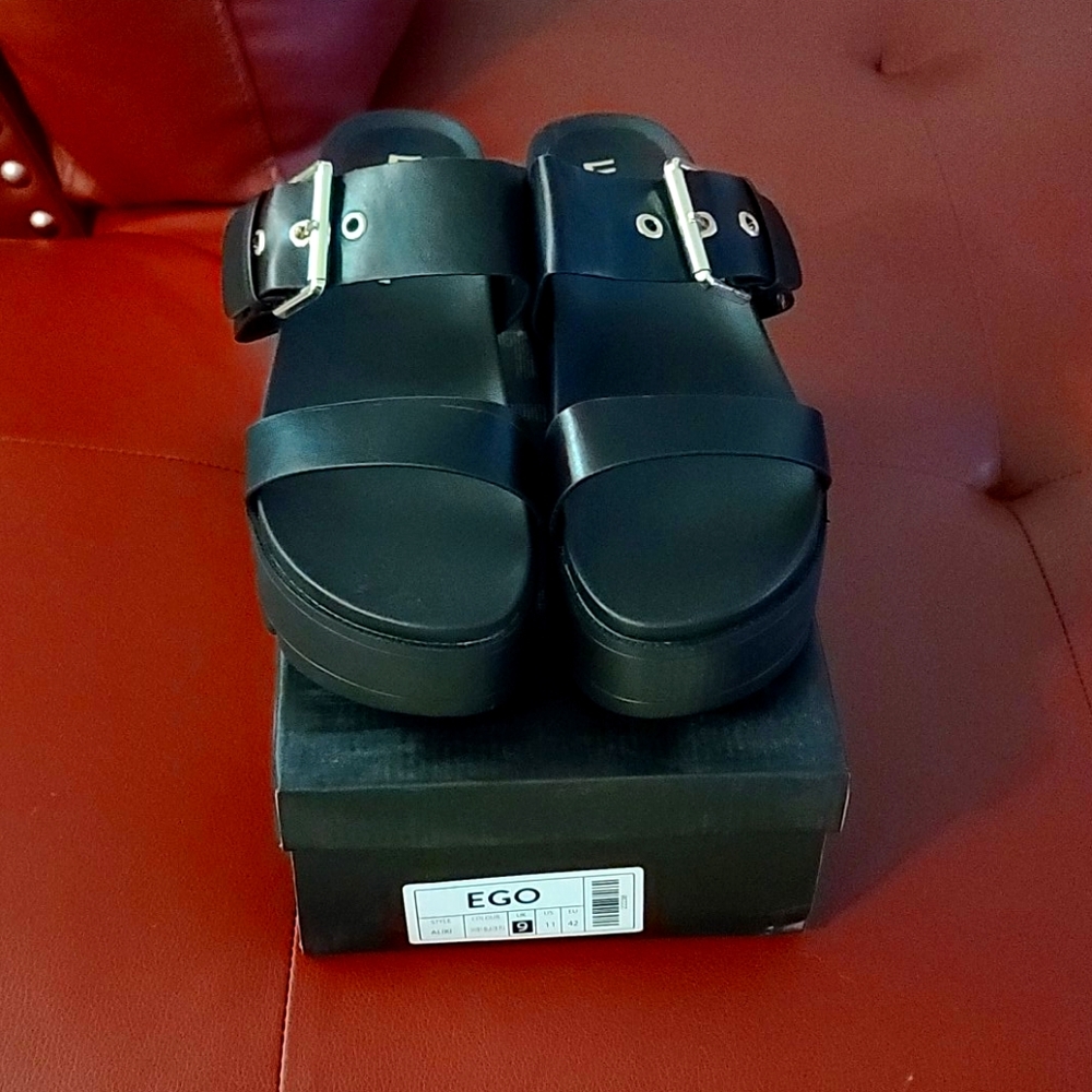 Platform Slip On